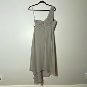 BNWT - David’s Bridal bridesmaid dress